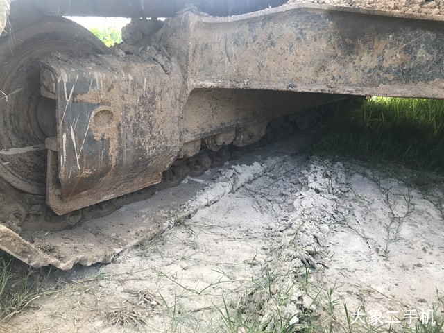 小松 PC240LC-8M0 挖掘机