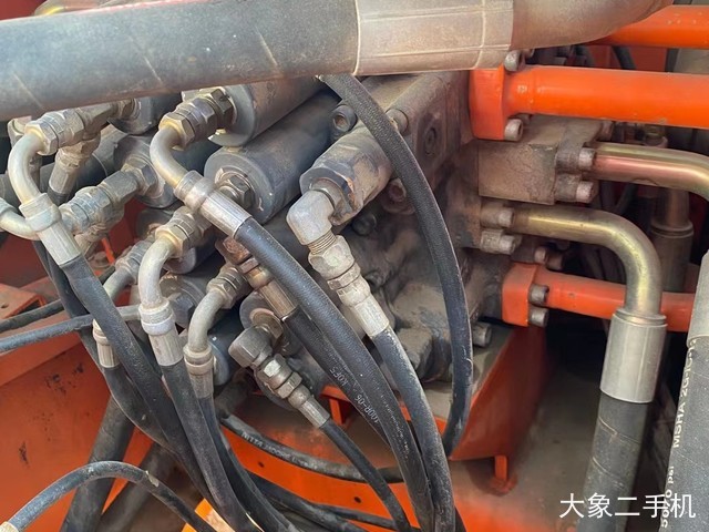 斗山 DH370 挖掘机