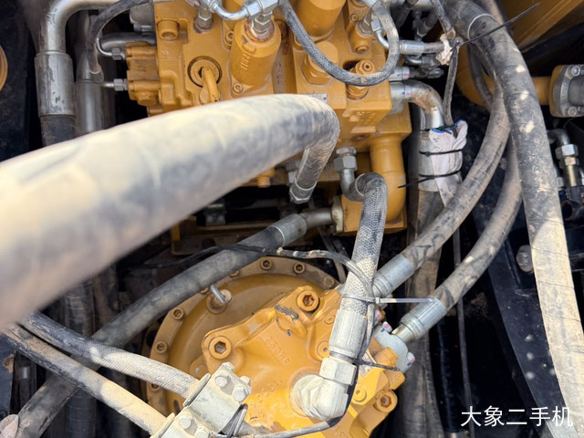 三一重工 SY500H 挖掘机