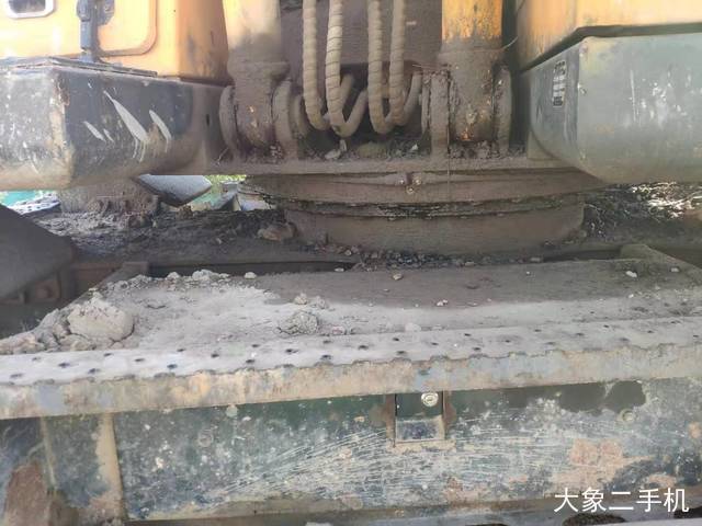 现代 R150W-9 挖掘机