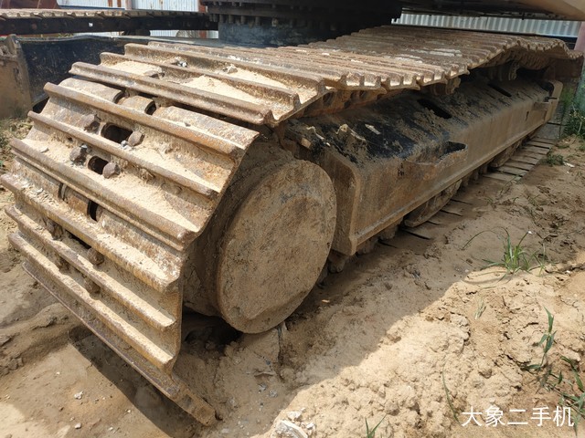 卡特彼勒 323D2L 挖掘机