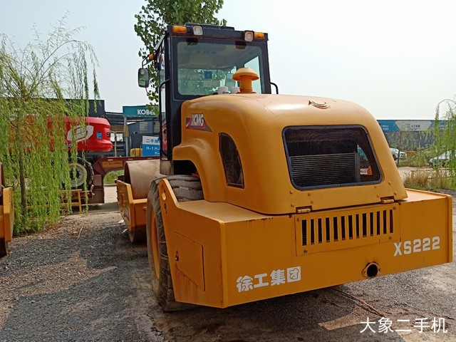 徐工 XS222 压路机