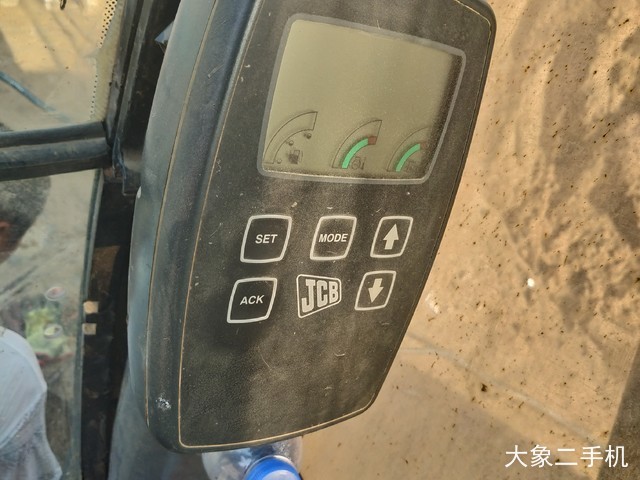 杰西博 JCB220 挖掘机