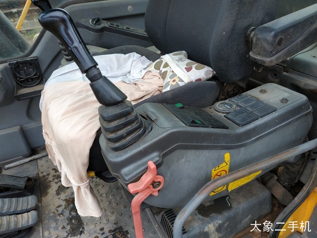 沃尔沃 EC140BLC-prime 挖掘机