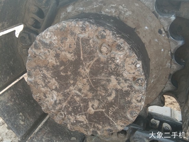 小松 PC240LC-8 挖掘机