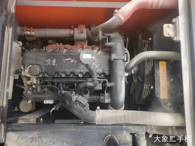 斗山 DH225-9 挖掘机