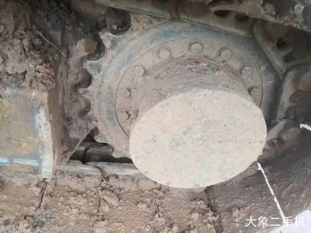 徐工 XE135D 挖掘机