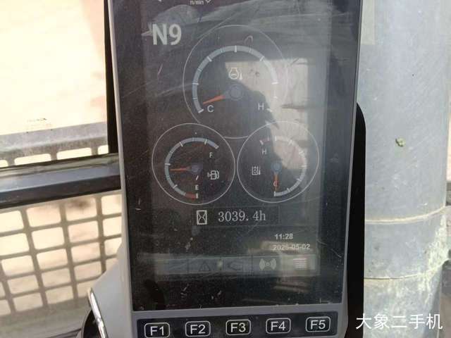 徐工 XE335DK 挖掘机