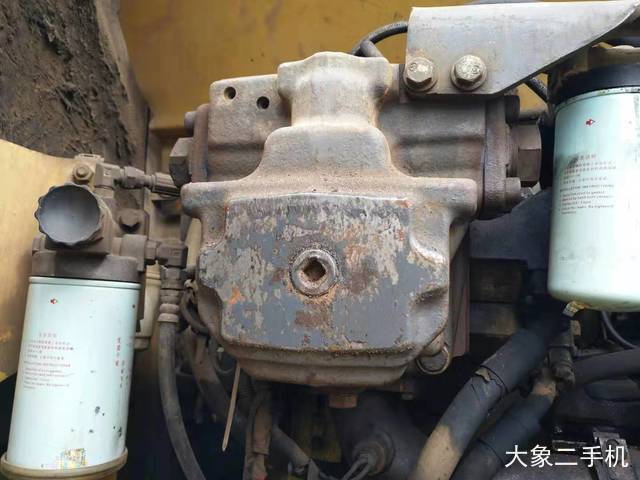 小松 PC240LC-8 挖掘机