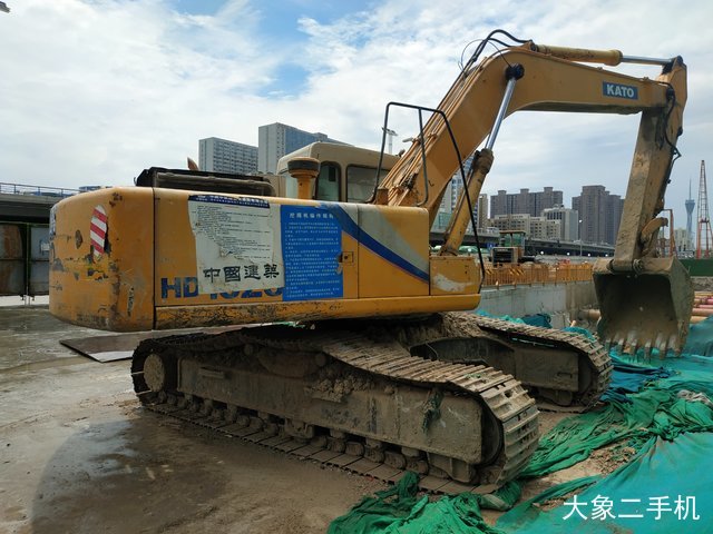 加藤 HD1023 挖掘机