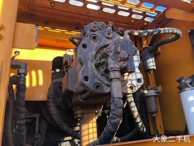 三一重工 SY365H 挖掘机