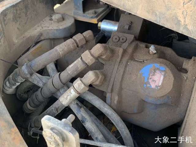 徐工 XE60CA 挖掘机