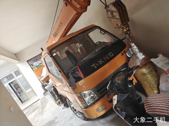 山东品牌 6吨 起重机