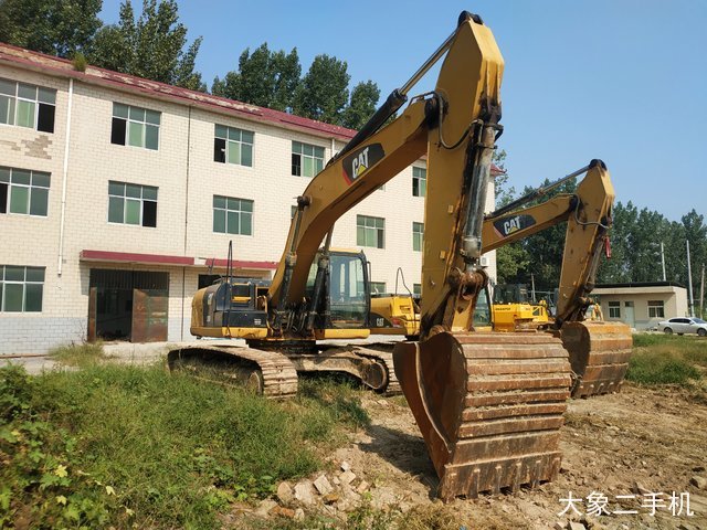 卡特彼勒 326DL 挖掘机