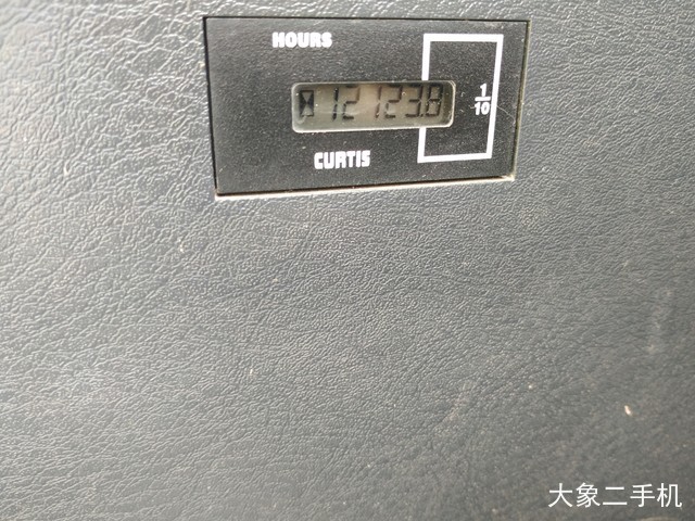 现代 R150LC-9 挖掘机