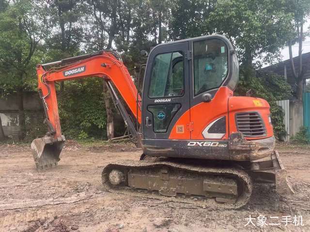 斗山 DX55-9C 挖掘机