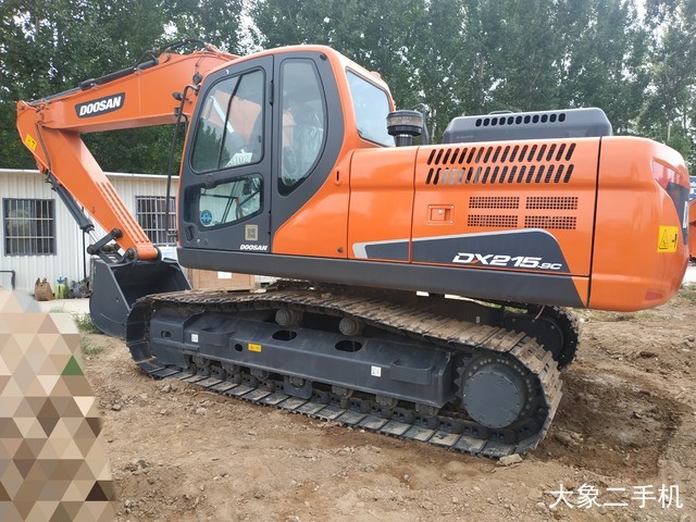 斗山 DX215-9C 挖掘机