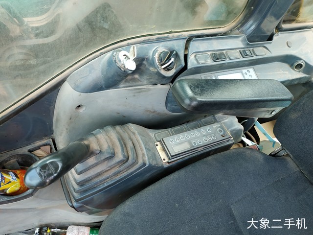 神钢 SK495D-8 挖掘机