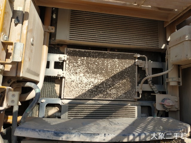 三一重工 SY265C-9 挖掘机