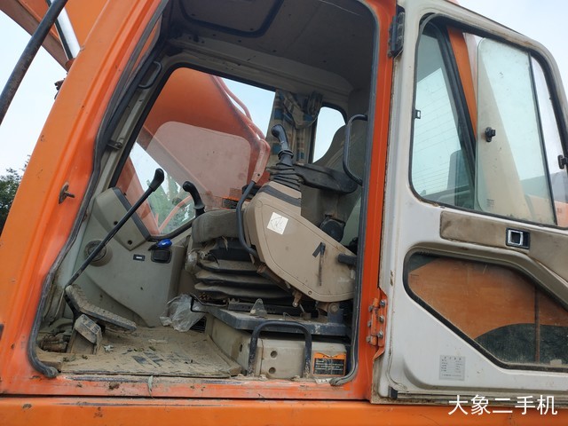 斗山 DH225LC-9 挖掘机