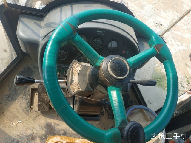 成工 CG955 装载机