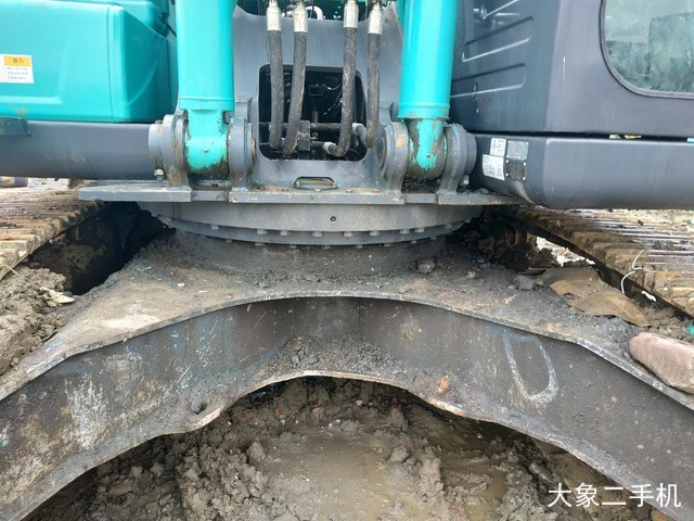 神钢 SK350LC-8 挖掘机