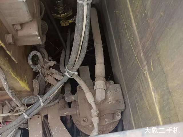 现代 R60W-9 挖掘机