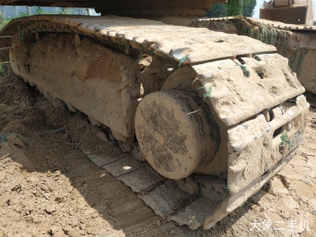 小松 PC200-8 挖掘机