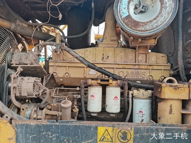 山推 SD32-8 推土机
