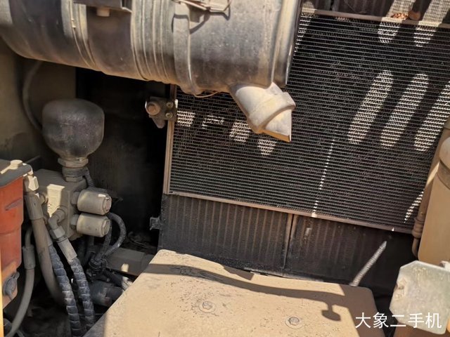 三一重工 SY75C 挖掘机