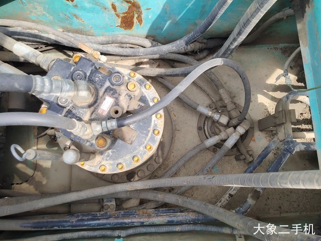 神钢 SK250-8 挖掘机