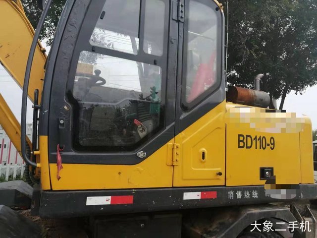 德州宝鼎 WY90D-9 挖掘机