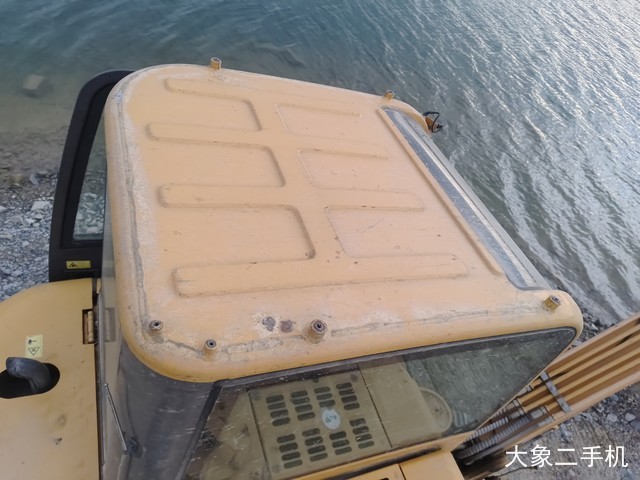山东临工 LG655 挖掘机