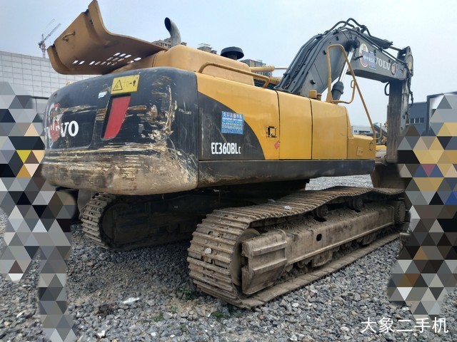 沃尔沃 EC360BLC 挖掘机