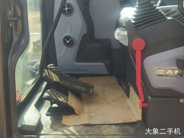 三一重工 SY55C 挖掘机