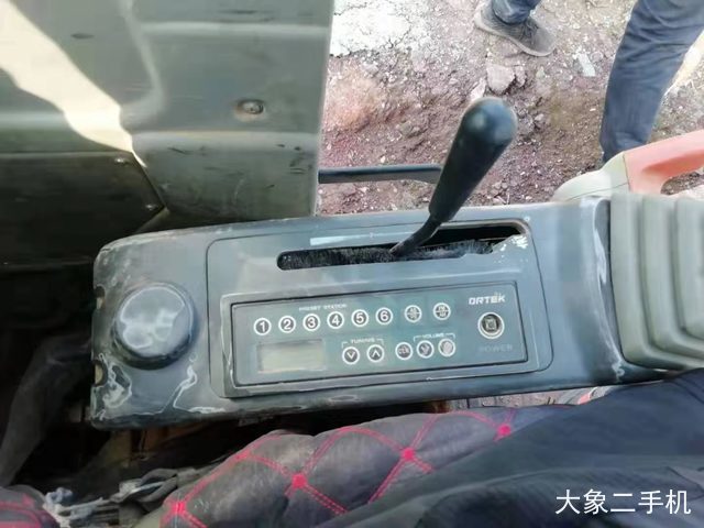 徐工 XE60 挖掘机