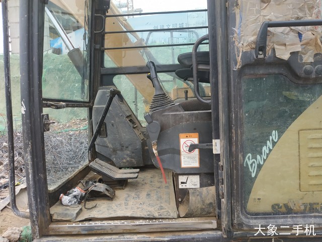 三一重工 SY65C 挖掘机