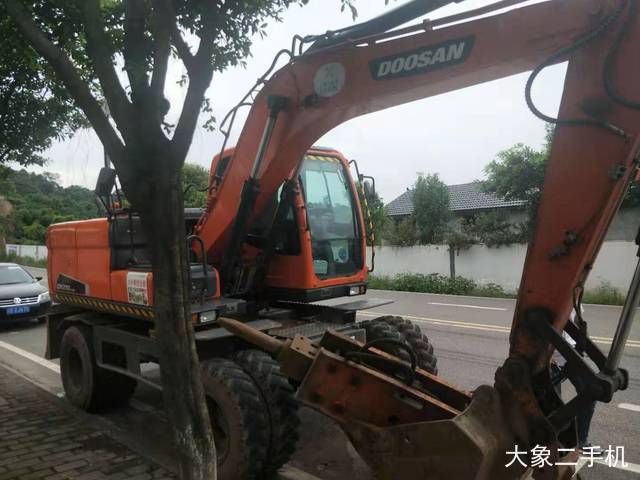 斗山 DX150W-9C 挖掘机