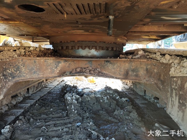 卡特彼勒 320C 挖掘机