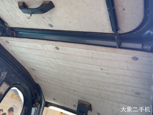 神钢 SK260LC-8 挖掘机