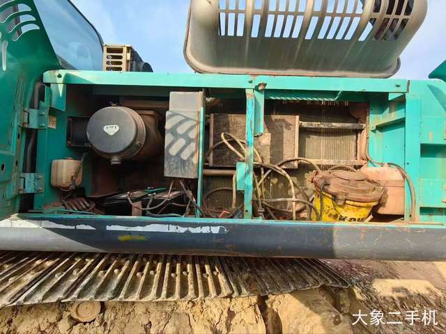 神钢 SK350LC-8 挖掘机