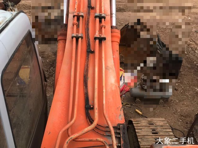 日立 EX200-5 挖掘机