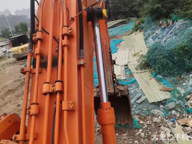 斗山 DH220LC-7 挖掘机