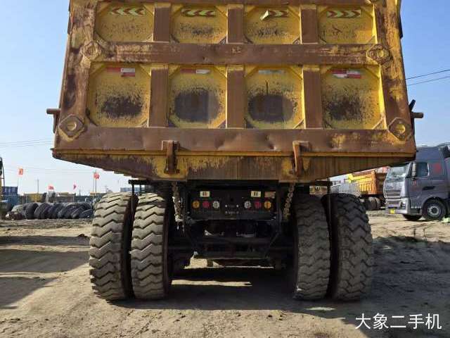 山东临工 CMT106 非公路自卸车