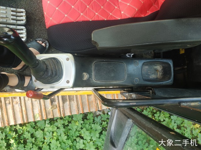 杰西博 JS210LC 挖掘机