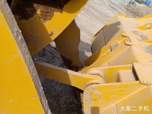 山东临工 L955F 装载机