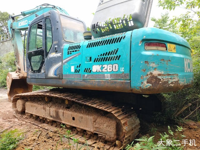 神钢 SK250-8 挖掘机