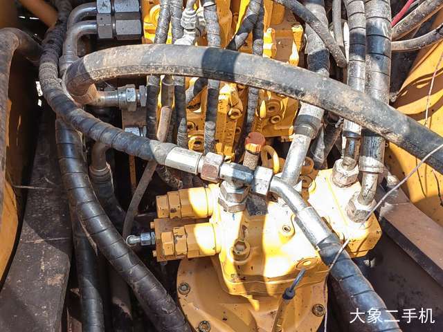 三一重工 SY135C-9 挖掘机