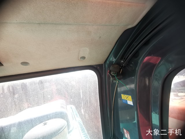 神钢 SK380D 挖掘机