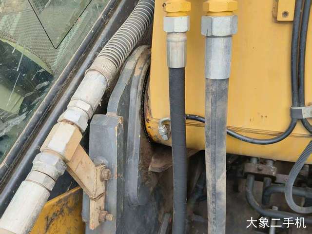 山东临工 E6210F 挖掘机